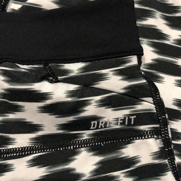 Nike Running Tights - Picture 3 of 3